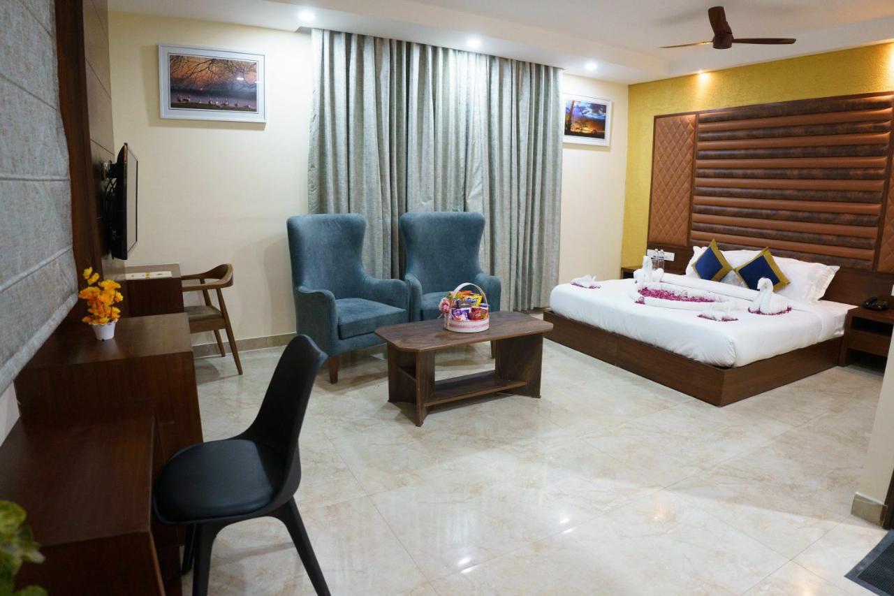 Hotel Vihaan Residency Zirakpur Extérieur photo