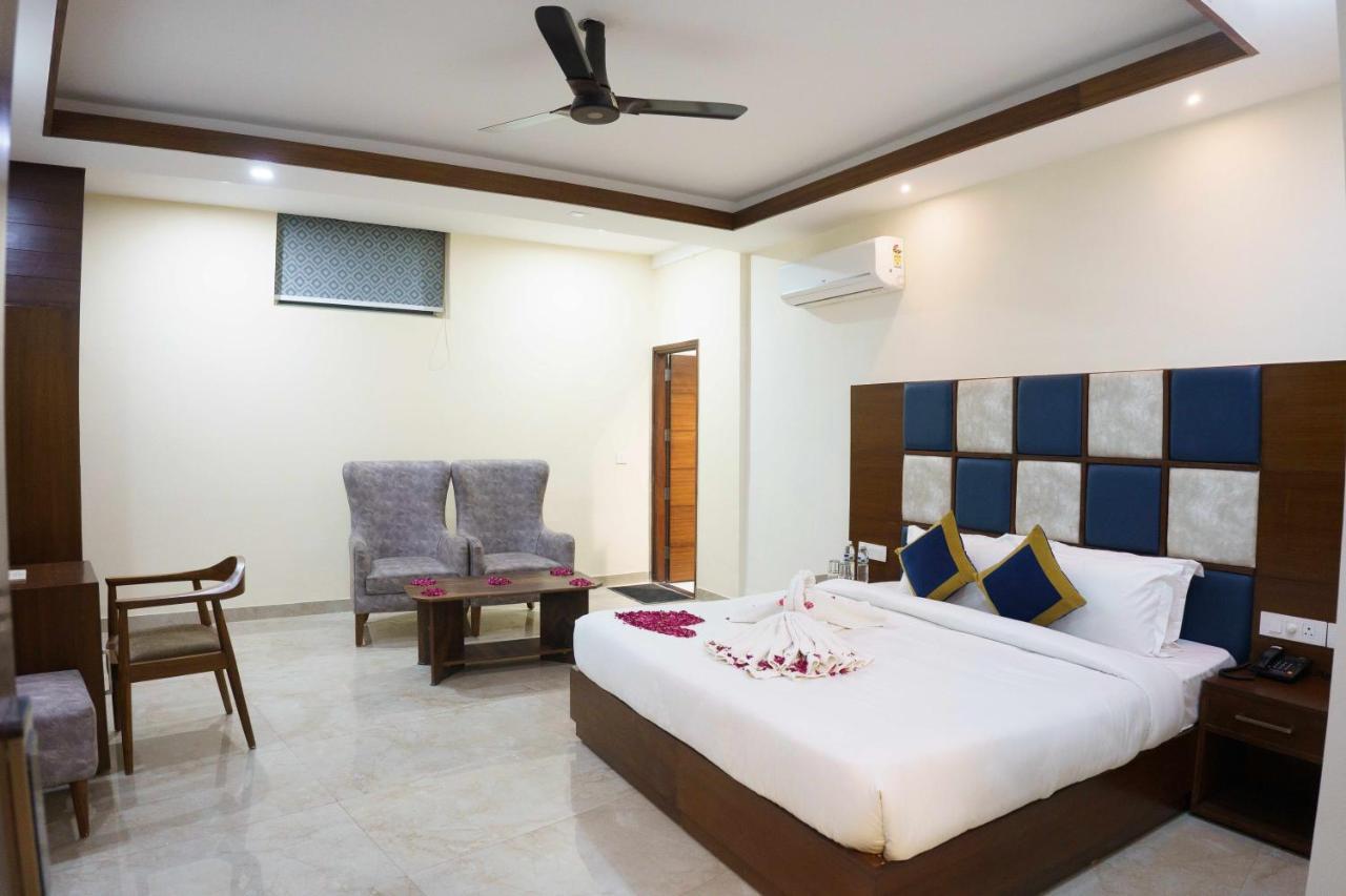 Hotel Vihaan Residency Zirakpur Extérieur photo